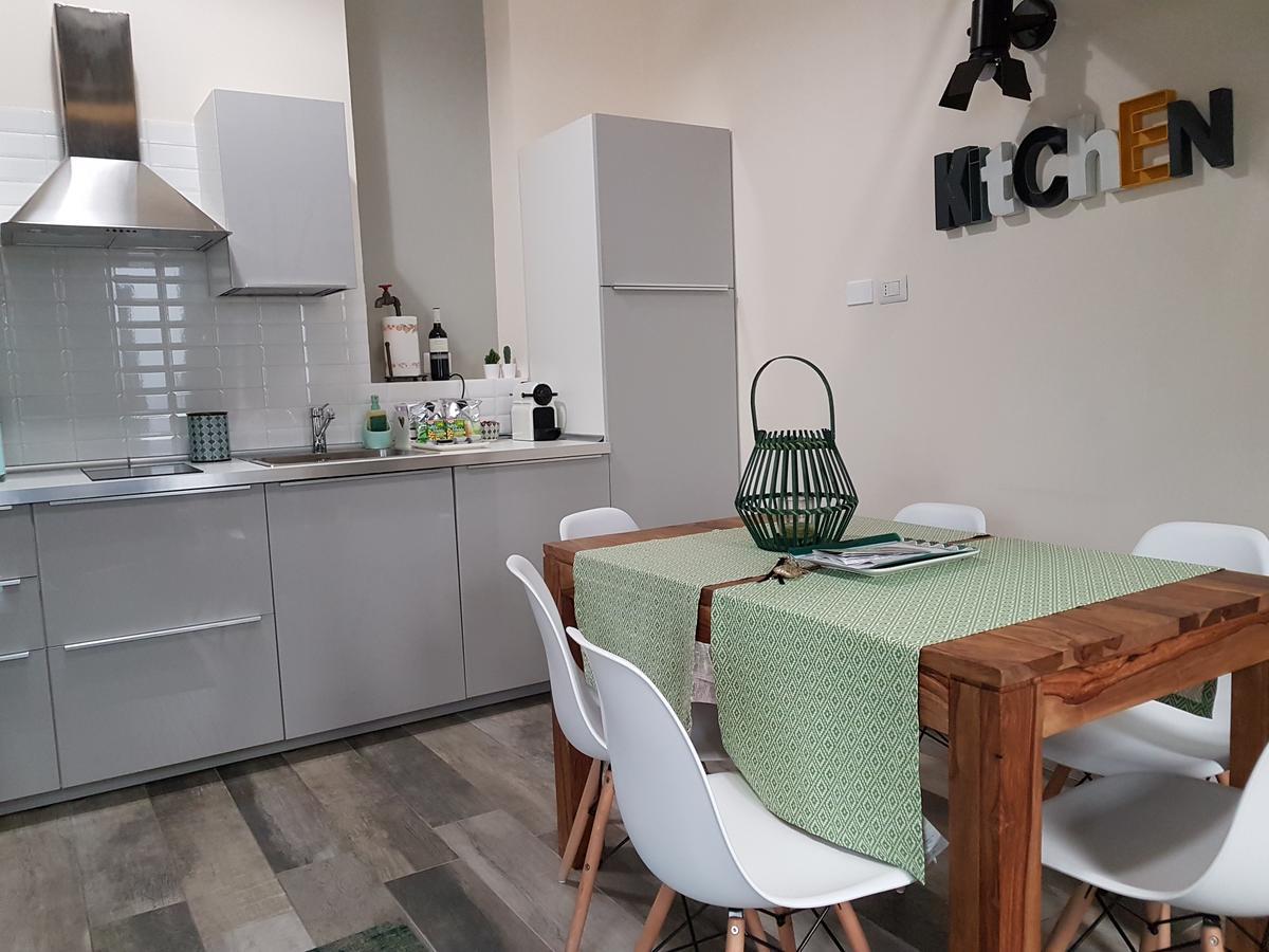 Ferienwohnung Domus Navigli Mailand Exterior foto